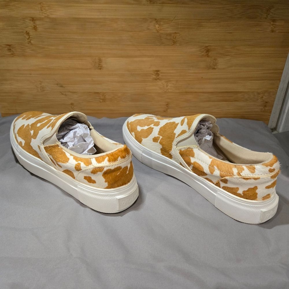 Coconuts by Matisse Tan and White Cowhide Slip-On Shoes - Picture 4 of 10